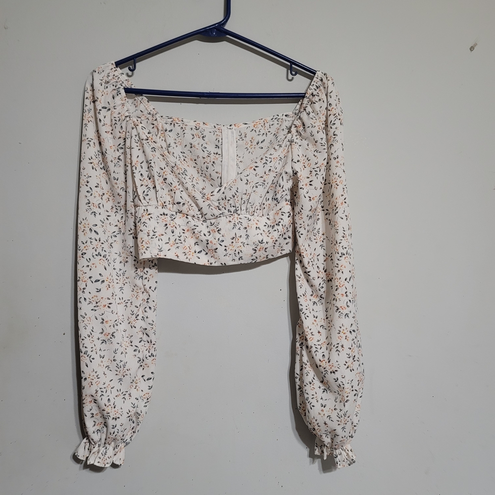 Shein Womens Top Size XS Cream Blouse Floral‎ Peasant Cropped Romantic Prairie